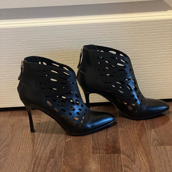 Nine West - Black - Darenne heeled booties, size 6.5 - Picture 5 of 5